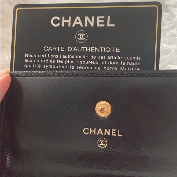 Chanel CC Caviar Wallet - Picture 15 of 16